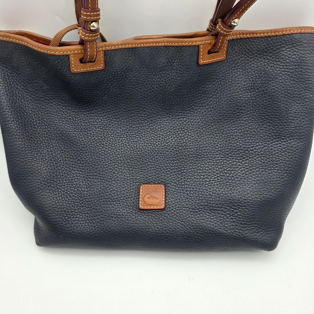 Dooney & Bourke Pebbled Navy Tote Bag Brown Handles Red Interior - Picture 2 of 11